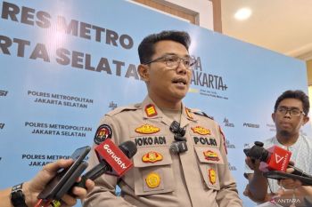 Polisi temukan dokumen dalam penyelidikan temuan senjata di sekolah
