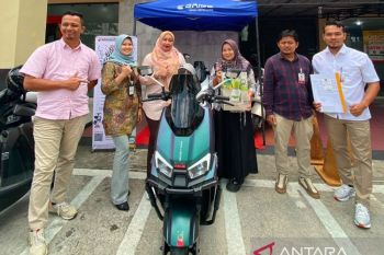 ASN P3K Kementerian Sosial di Bengkalis bawa pulang Sepeda Listrik dari Program Bedelau BRK Syariah