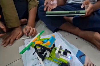 Mahasiswa PLP PGSD UMS dampingi ekstrakurikuler robotik, perkuat pembelajaran STEM