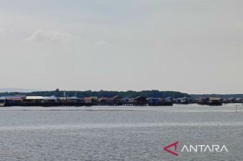 Bontang Kuala, hangatnya kehidupan kampung nelayan terapung