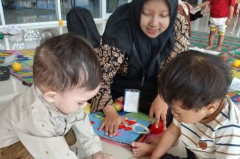 Mahasiswa PG PAUD UMS hadir di Educare Muktamar Ke-15 Nasyiatul 'Aisyiyah