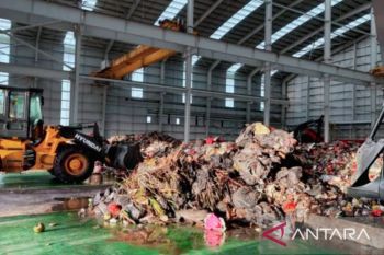 Karawang siapkan PLTS untuk atasi over kapasitas TPA Jalupang