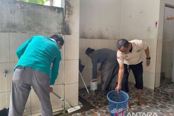 Kanwil Kemenag Sumsel gelar aksi bersih-bersih 538 masjid, wujudkan rumah ibadah ramah lingkungan