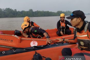 Tim SAR gabungan cari ABK kapal jukung tenggelam di perairan Muara Lalan Musi Banyuasin
