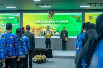 Undana lantik 28 pejabat untuk perkuat tata kelola dan layanan kampus