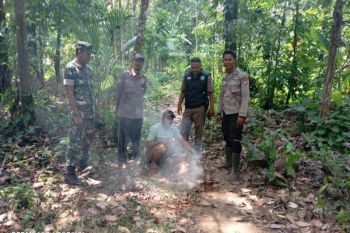 Polisi dan TNI lakukan pencegahan karhutla di Lebak