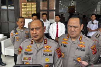 Polda Jabar menerjunkan personel serentak di titik rawan kemacetan