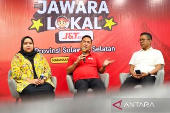 J&amp;T Express bersama Kementerian UMKM berdayakan pengusaha kecil di Sulsel