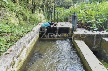 Pemanfaatan sungai untuk energi listrik