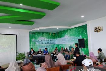 Pemkab Solok ajak petani kembangkan bawang merah varietas campion