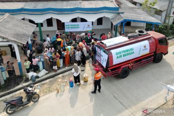 Baznas channels 1.5 million liters of water to 72 drought-hit villages