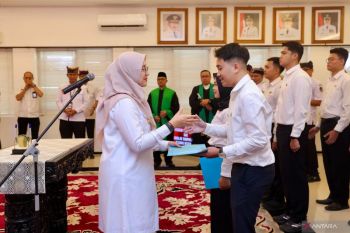 Pemkab Banyuwangi hadirkan 19 PNS nakes perkuat layanan kesehatan