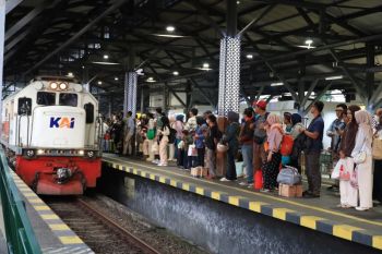 KAI Daop 6 memberi diskon tiket 17 persen semarakkan HUT Ke-81 RI