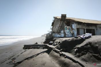 SRI DIY: Gelombang tinggi pantai selatan memicu kerugian Rp201 juta lebih