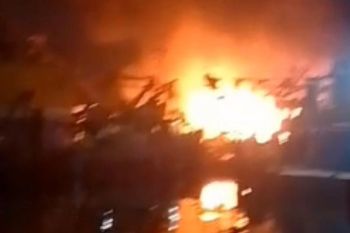 Gulkarmat kerahkan 30 personel padamkan kebakaran kapal di Jakut