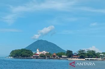 BTN Bunaken segera tutup pendakian menuju puncak Gunung Manado Tua