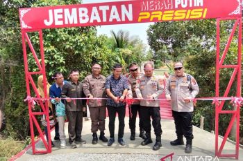 Polda Babel bangun dua jembatan Merah Putih mudahkan akses masyarakat