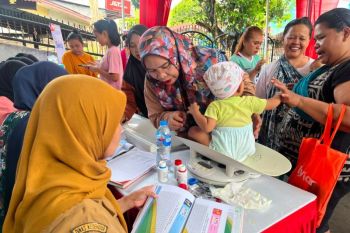 Alfamart dan Sweety lanjutkan komitmen melalui Program Alfamart Sahabat Posyandu, jangkau 8.400 penerima manfaat