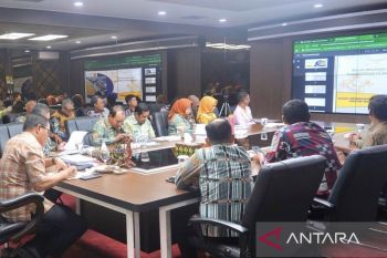 Pemkot wajibkan kontraktor tuntaskan evaluasi kawasan Teras Samarinda