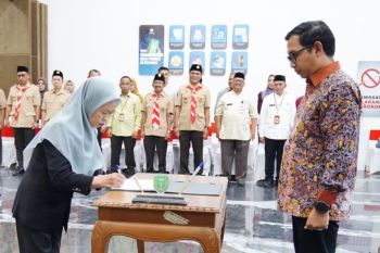 Plt Wali Kota Madiun minta 52 pejabat bekerja profesional