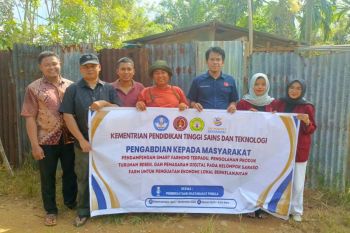Dosen Universitas Dharmas Indonesia dampingi Saraso Farm terapkan "Smart Farming" kembangkan produk olahan bebek