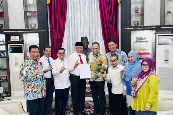 Komisi Informasi Pusat Tegaskan Pergantian Ketua dan Wakil Ketua KI Sumbar Sesuai Regulasi