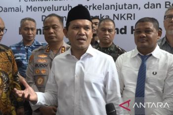 Menghitung Pesona Dek Fad di Tengah Bayang-bayang Mualem