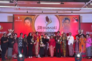 Karya desainer muda PDIP Jogja Sarah Azzahra lolos final Fatmawati Trophy
