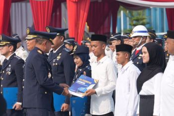 174.791 narapidana dan anak binaan se-Indonesia menerima remisi HUT RI