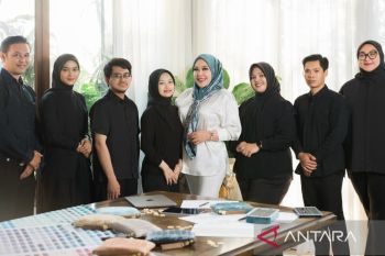Saskara angkat seni tenun Minangkabau lewat koleksi Bungo Ameh