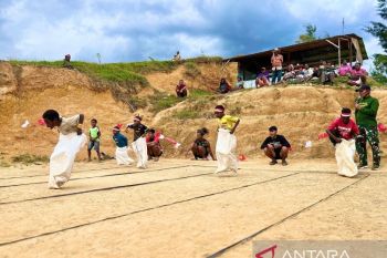 Yonif 511 gelar berbagai lomba bagi anak pedalaman Papua Pegunungan
