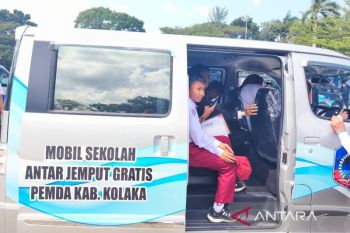 Pemkab Kolaka luncurkan armada transportasi sekolah gratis di momen HUT Ke-81 RI