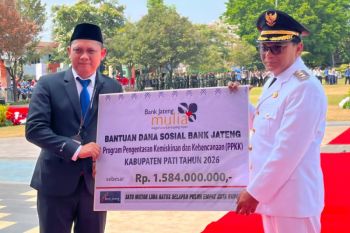 Wujud kepedulian sosial, Bank Jateng Cabang Koordinator Pati serahkan bantuan CSR Rp1,584 miliar kepada Pemkab Pati