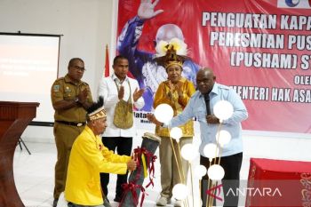 Pigai: Pusat Studi HAM Papua edukasi warga persoalan hukum
