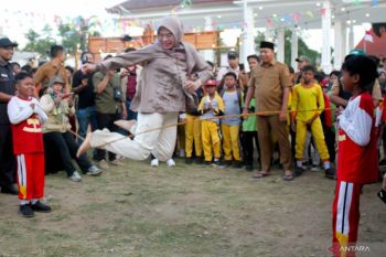 Detoks gawai anak Situbondo lewat Festival Permainan Tradisional