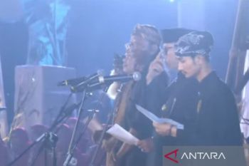 Pembacaan sejarah dengan lima dialek Bahasa Sunda warnai HUT Jawa Barat