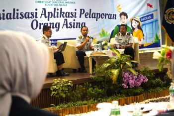 Imigrasi Sumbar gandeng hotel perkuat pengawasan WNA melalui APOA