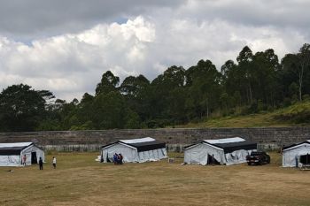 NTT quake - Two field hospitals set up to maintain health services