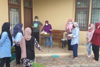 Cegah ISPA akibat asap karhutla, Pemprov Sumsel minta warga pakai masker