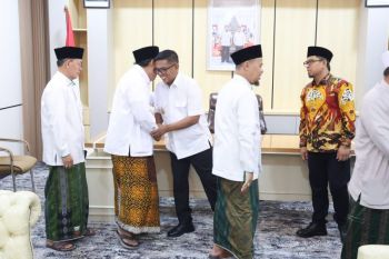 Gubernur minta PWNU Banten jaga kekompakan jelang Muktamar Ke-35 NU