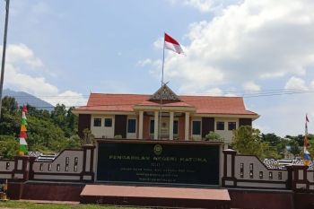 Pengadilan terapkan KUHP baru dalam putusan oknum camat cabul di Natuna
