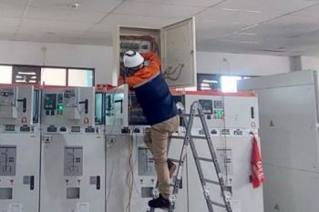 PLN pasang meter utama dan pembanding di Gardu Induk Kubu di Karangasem