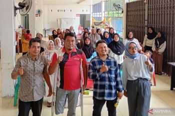 Pemnag Koto Baru Dharmasraya dukung warga terapkan pertanian hemat biaya