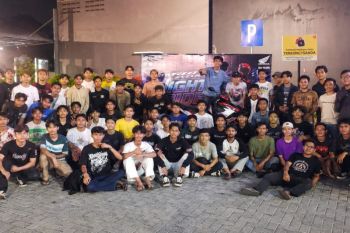 Honda Sulteng ajak komunitas rasakan sensasi berkendara bersama New Honda Vario 160 lewat Vario Evo night ride