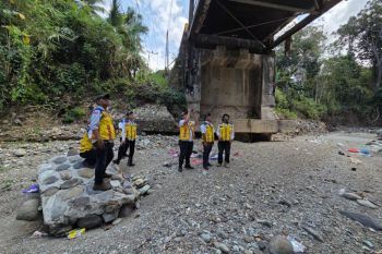 KemenPUPR mempercepat penanganan infrastruktur jalan di NTT yang terdampak gempa