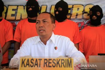 Polisi pantau keluarga penerima bantuan sosial telibat judi daring di Situbondo