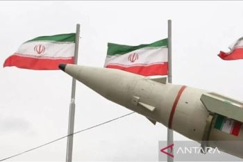Iran menggandakan produksi senjata dan alat pertahanan dalam setahun