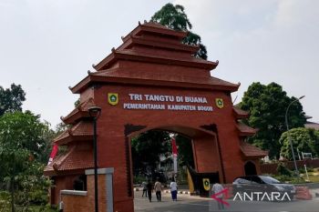 Pemkab Bogor pastikan seluruh pelayanan publik tetap berjalan