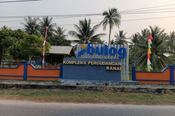 Bupati Natuna pastikan 3 gudang Bulog segera dibangun
