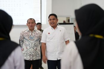 Wamen P2MI gandeng Unhas perkuat SMK Go Global